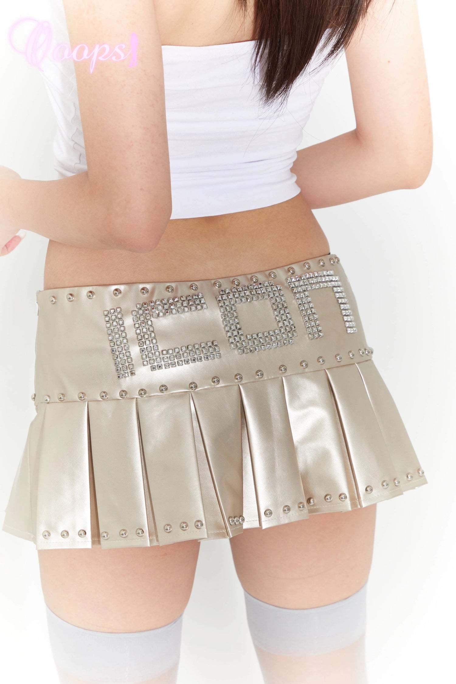BOTTOMS