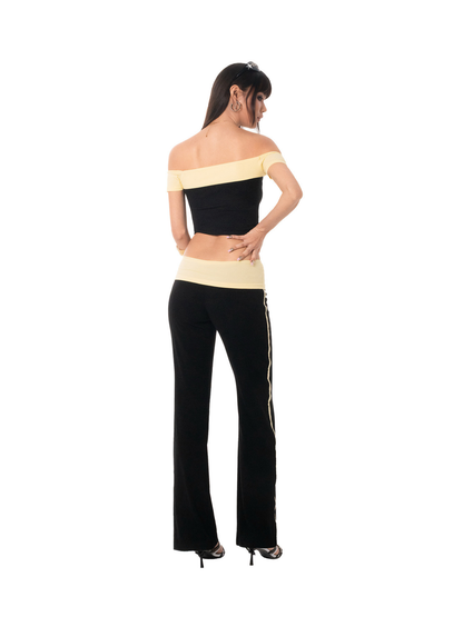 Ooops333 26SS 「SLAY！」2000s Icon Off-Shoulder Top and Flare Pants Set